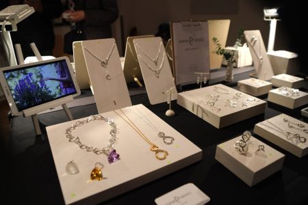 Voller Saal bei Finnland Tagen in München 15 Anna Heino : Schmuck ©Tarja Prüss | Tarjas Blog - Reiseblog Finnland