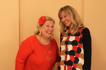 Voller Saal bei Finnland Tagen in München 9 Tuija Komi, Tarja Prüss